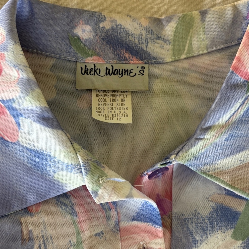 80’s Women’s Floral Shirt